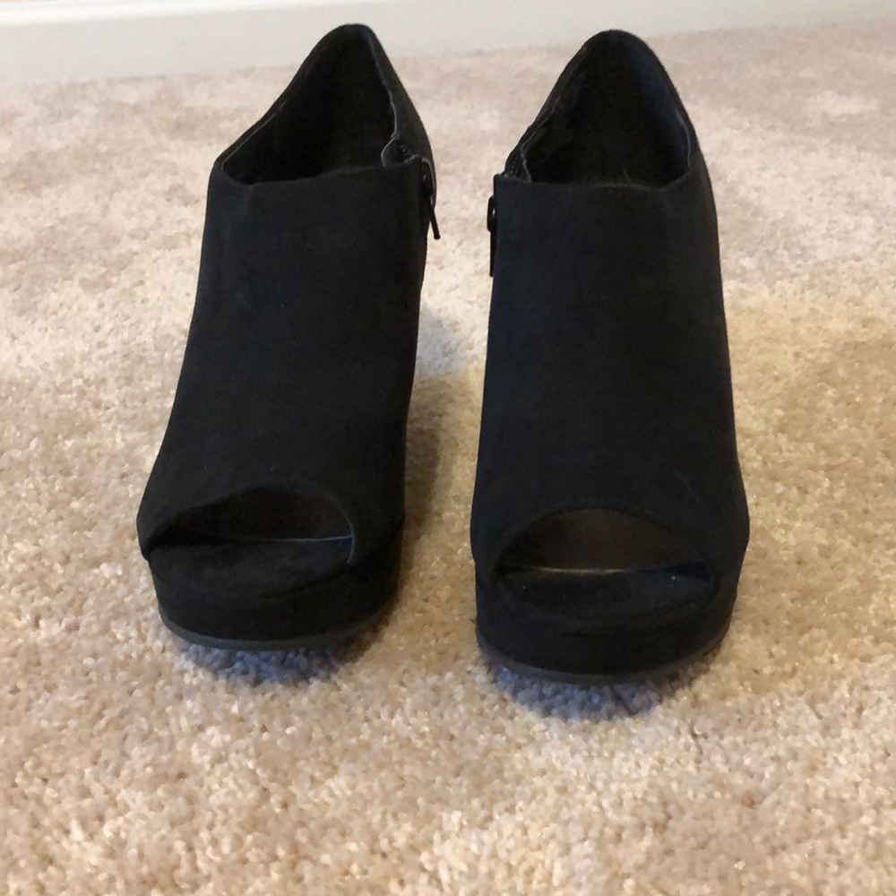 Black wedge booties
